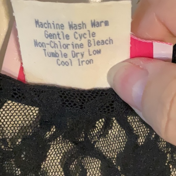 Women’s Elegant Black Scaasi nylon & Lace nightgown Medium - Picture 4 of 6